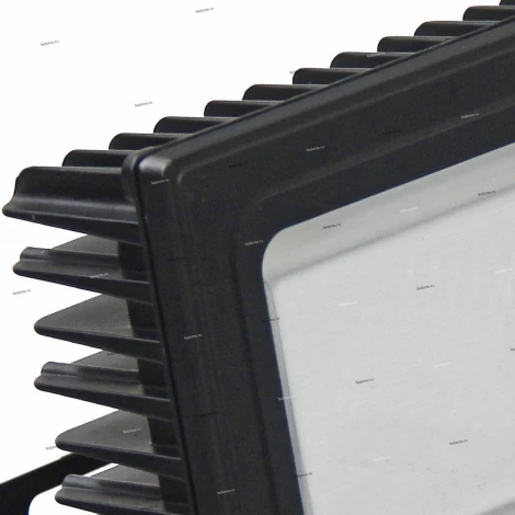 Прожектор уличный светодиодный Horoz, 1 плафон, черный с хромом и прозрачным