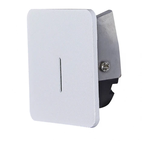 Точечный светильник влагозащищенный с пластиковым плафоном LED IP42 Mantra Sotavento 9291