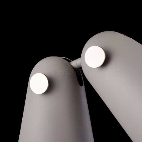 Интерьерная настольная лампа Maytoni Novara MOD619TL-01GR