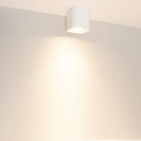 Накладной светильник светодиодный SP-ACENTO-S95x95-10W Warm3000 (WH, 20-45 deg, 230V) (Arlight, IP20 Металл) 055746