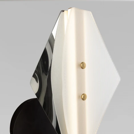 Бра Eurosvet Glare 303054 LED латунь