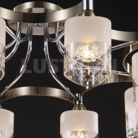 Потолочная люстра Maytoni Eurosize 3 RC003-CL-08-R