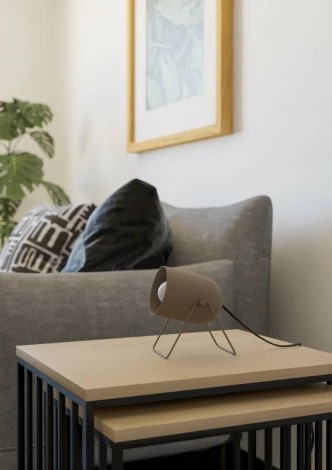 Настольная лампа песочный с выключателем Eglo Tilston 44165