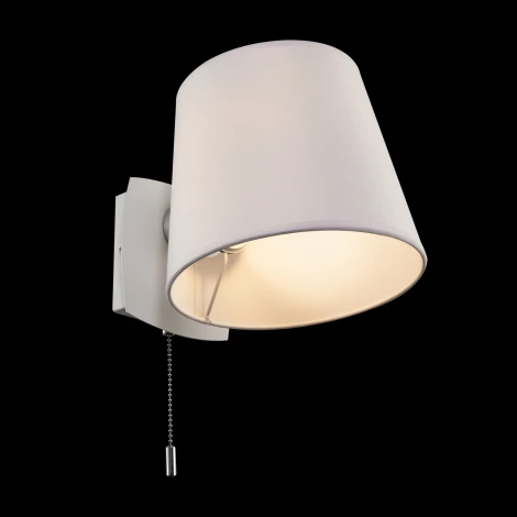 Бра Maytoni Bergamo MOD613WL-01W (220V, выключатель)