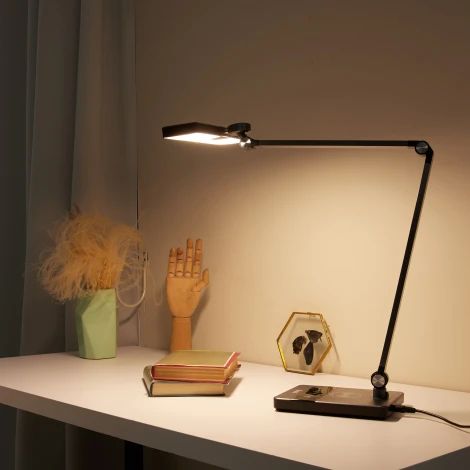 Настольная лампа Uniel ULM ULM-D110 15W/3000-6500K/DIM BLACK