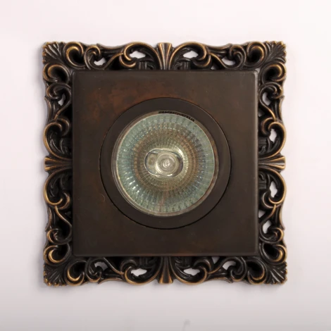 Встраиваемый точечный светильник Abrasax 5009-BL (220V)