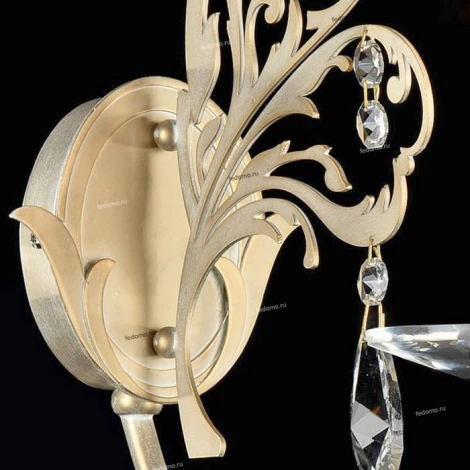 Бра Maytoni Salute ARM005-01-G