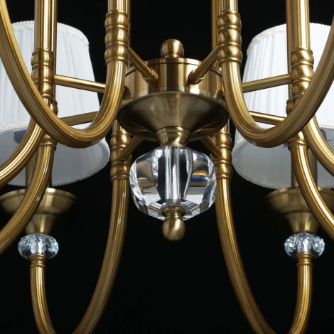 Потолочная люстра на штанге Chiaro Сильвия 404010508 (220V)