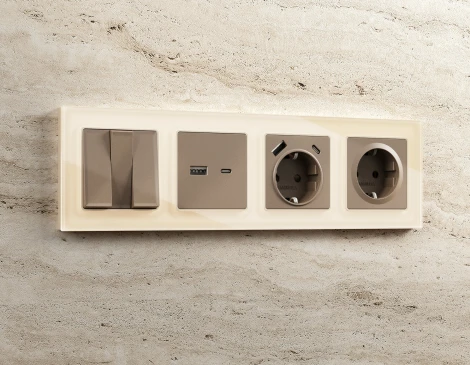 Рамка Ambrella Volt ALFA Platos (Бежевый Стекло органическое) 3-ая AF330303