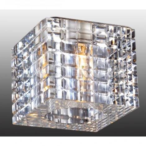 Встраиваемый точечный светильник Novotech Cubic 369600