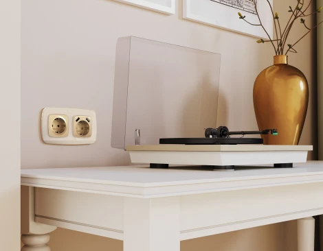 Рамка Ambrella Volt OMEGA Radian (Бежевый Стекло органическое) 4-ая OF320304