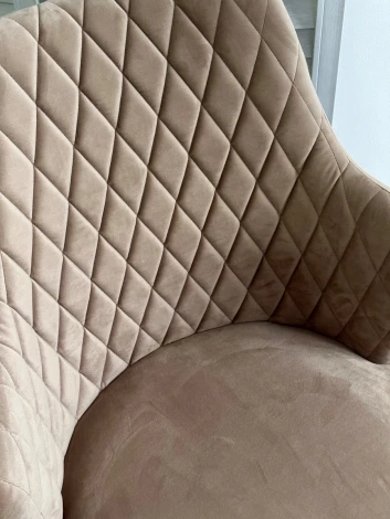 Стул M-City HERMAN БЕЖЕВЫЙ #5, велюр / белый каркас