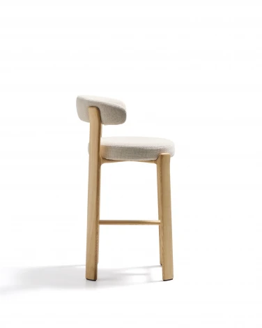 Барный стул Granite из бежевой синели и ясеня с натуральной отделкой 75 см La Forma (ex Julia Grup) 301971