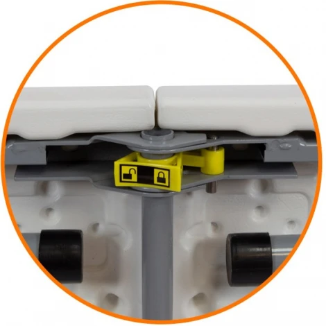 Стол-книжка Сатурн пластиковый разборный белый