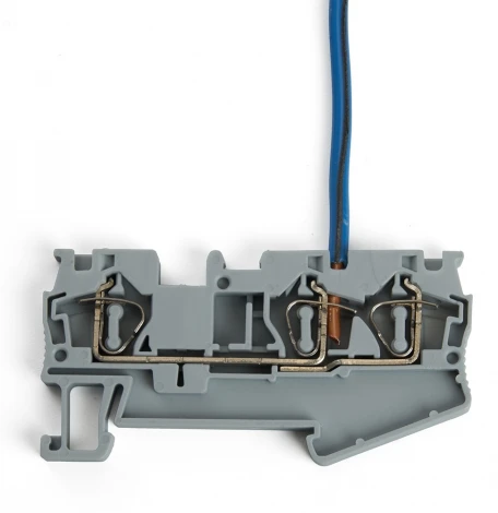 Зажим пружинный 3-х проводной проходной ЗНИ 4 мм2 Stekker 39964