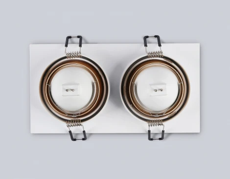 Встраиваемый точечный светильник Ambrella Techno Spot TN102831 (220V)