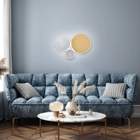 Настенный светодиодный светильник Escada Pandora 10305/3LED 63Вт, с ПДУ, металл/акрил, белый, золото/белый/серый (регулировка яркости, 220V)