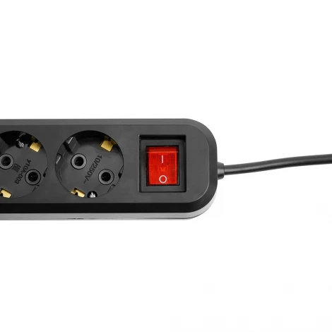 Удлинитель 3-х местный с заземлением 5 метров с выключателем (черный) Stekker Home 50423