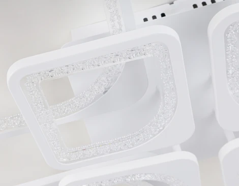 Потолочная люстра Ambrella ACRYLICA FA4423 (LED, 220V, пульт управления)