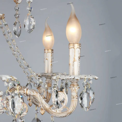 Подвесная люстра Omnilux Martina OML-79003-06 (220V, на цепи, подсвечник, свеча)