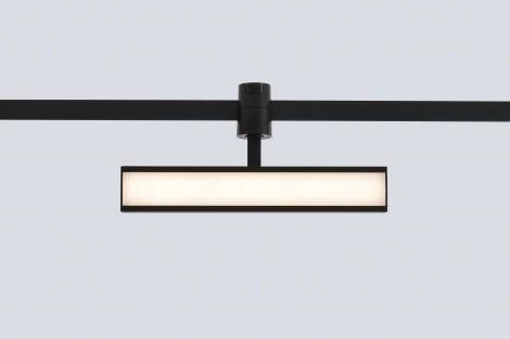 Трековый светильник светодиодный для гибкой магнитной системы Crystal Lux Trace 48V CLT 0.37 001 10W BL SMART