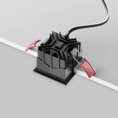 Встраиваемый светильник Maytoni Alfa LED DL043-01-10W3K-SQ-B-1 (220V)