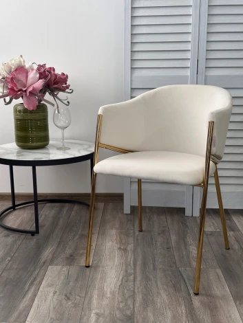 Стул DILL MOMO-01 молочный, велюр беспальчиковый"/ золотой каркас М-City 629M05375"