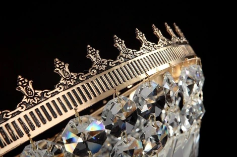 Потолочная люстра Maytoni Tiara DIA500-CL-40-06-G