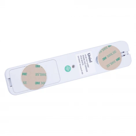 Светильник светодиодный для мебели с датчиком движения, питание 3АА (не в/к) Uniel ULM-F47-0,9W/4500K/3AA SENSOR IP20 WHITE