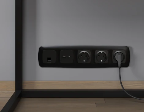 Комплект механизма Ethernet RJ-45 розетки экранированной с автоматической защитной шторкой встраиваемый (черный матовый) Ambrella Volt QUANT MO812005