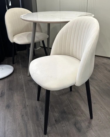 Стул БАРИ Marseille-13 Латте, велюр / черный каркас M-City 64599