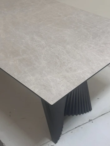 Стол M-City YOAKIM 180 TL-102 Бежевый мрамор, испанская керамика / Темно-серый каркас