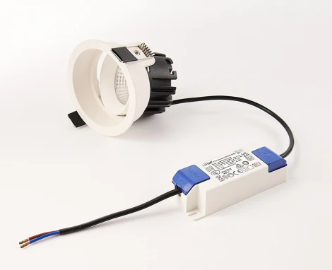 Светильник встраиваемый поворотный Italline IT02-029 white 3000K