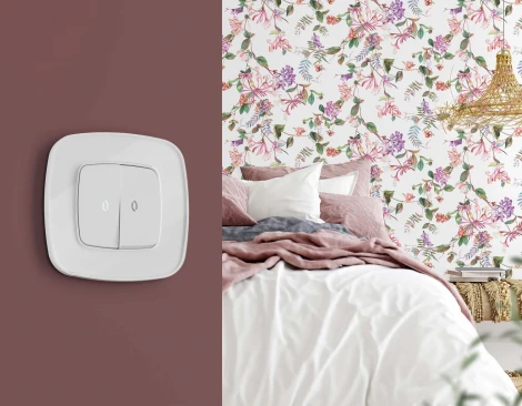 Рамка Ambrella Volt OMEGA Coint (Белый Стекло органическое) 1-ая OF640101