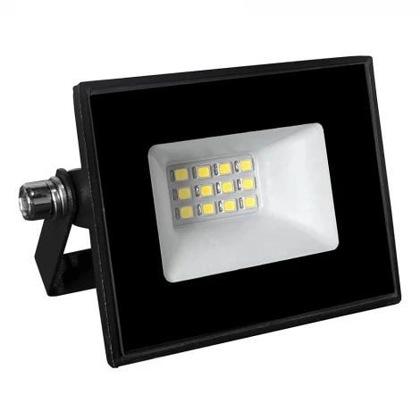 Светодиодный прожектор Saffit SFL51-10 51191 IP65 10W 6500K черный