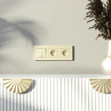 Рамка на 3 поста Slab (шампань софт) Werkel W0032911 (a071625)