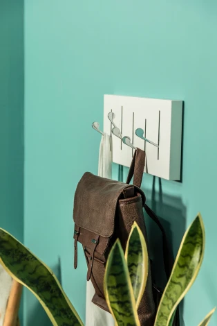 Вешалка Anais металлическая белого цвета La Forma (ex Julia Grup) 052608