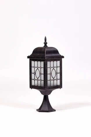 Наземный фонарь Oasis Light 64804L R (220V, IP44)