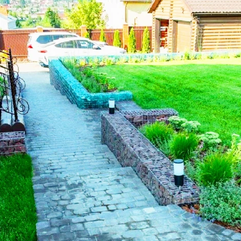 Наземный уличный светильник Fumagalli Amelia DR2.573.000.AYE27