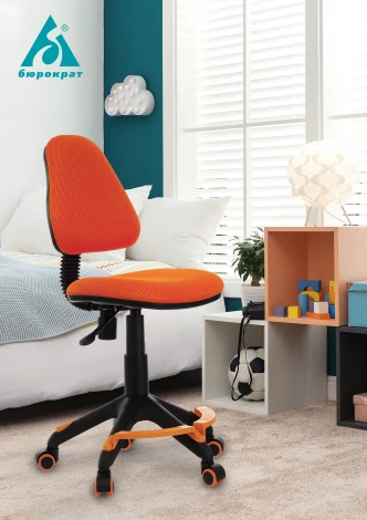 Кресло детское Бюрократ KD-4-F голубой TW-55 крестовина пластик подст.для ног