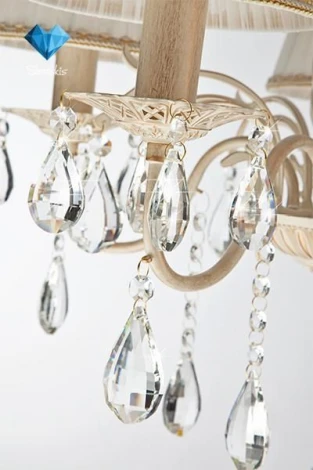 Подвесная люстра Eurosvet Amelia 10054/5 белый с золотом (220V, хрусталь Strotskis, на цепи)