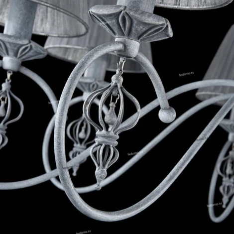 Подвесная люстра Maytoni Monsoon ARM154-08-S