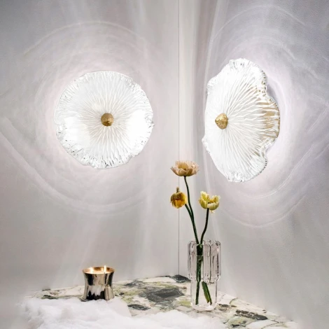 Настенный светильник Loft It Bloom 10352W/B AB (220V, выключатель, цветы)