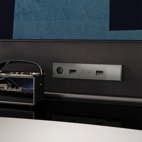 Розетка Ethernet RJ-45 (титан) Voltum S70 VLS060106