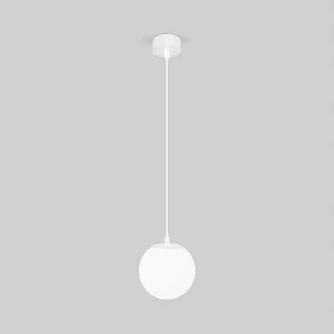 Уличный светильник подвесной Elektrostandard Sfera 35158/H белый (220V, на проводе, шар, IP54)