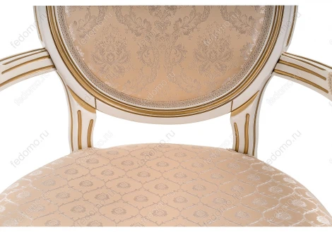 Кресло Woodville Данте молочный с золотой патиной 406095