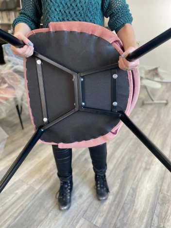 Обеденный стул M-City FANTINE-LS РОЗОВЫЙ #15, велюр / черный каркас