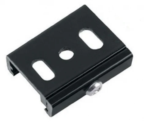 Крепление для накладного монтажа трехфазного шинопровода ЭРА STR-30-B-MK-0 (220V)