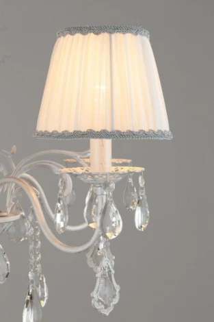 Подвесная люстра Omnilux 608 OML-60813-05 (220V, на цепи)