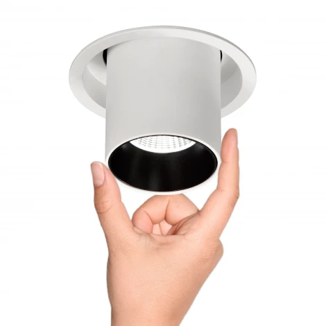 Встраиваемый точечный светильник Mantra Garda 6400 (LED, 220V)